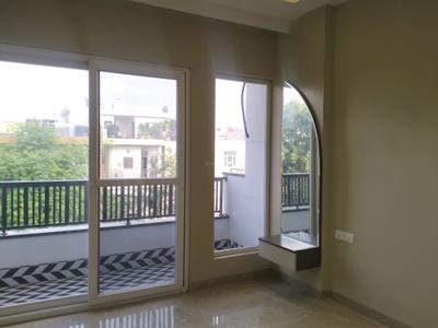 Bedroom Image of 1800 Sq.ft 3 BHK Builder Floor for sale in Paschim Vihar New Delhi for Rs. 38500000