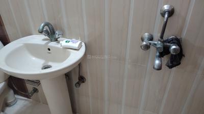 Image of 1755 Sq.ft 3 BHK Builder Floor for rent in Sector 46, Noida for Rs. 49000