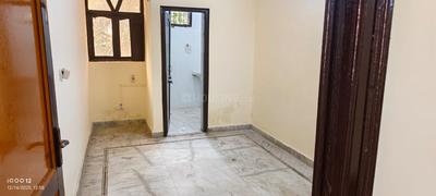 Bedroom Image of 900 Sq.ft 2 BHK Builder Floor for sale in New Industrial Township Faridabad for Rs. 6700000