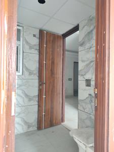 Common Bathroom Image of 1095 Sq.ft 2 BHK Apartment / Flat for sale in Devla Greater Noida for Rs. 3740000