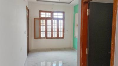 Living Room Image of 1500 Sq.ft 3 BHK Independent House for sale in Gomti Nagar Lucknow for Rs. 6500000