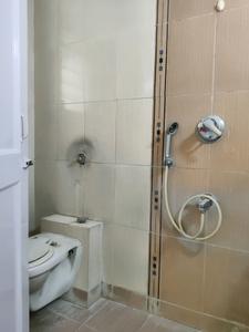 Bedroom Three Image of 1300 Sq.ft 3 BHK Apartment / Flat for rent in Kasarvadavali Thane for Rs. 50000