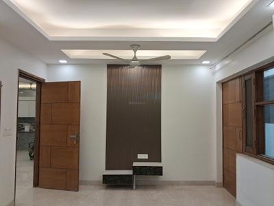 Bedroom Image of 2700 Sq.ft 3 BHK Builder Floor for rent in Model Town New Delhi for Rs. 90000