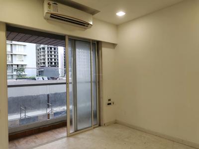 Living Room Image of 1250 Sq.ft 3 BHK Apartment / Flat for sale in Ekta Tripolis, Goregaon West Mumbai for Rs. 39000000