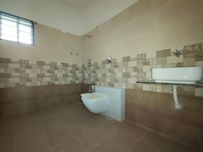 Bathroom Image of 2100 Sq.ft 4 BHK Villa for sale in Bhayli Vadodara for Rs. 17100000