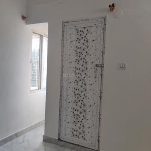 Bedroom Image of 701 Sq.ft 2 BHK Apartment / Flat for sale in Sangeetha Apartments, Malleswaram Bengaluru for Rs. 8500000