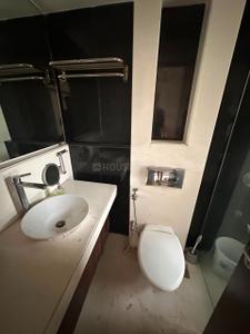 Image of 1200 Sq.ft 3 BHK Apartment / Flat for sale in Lodha Luxuria Priva, Thane West, Thane for Rs. 25900000
