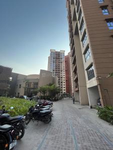Image of 814 Sq.ft 2.5 BHK Apartment / Flat for sale in Siddha Happyville , Rajarhat, Kolkata for Rs. 9000000