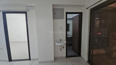 Living Room Image of 1700 Sq.ft 3 BHK Apartment / Flat for rent in Palasia Indore for Rs. 35000
