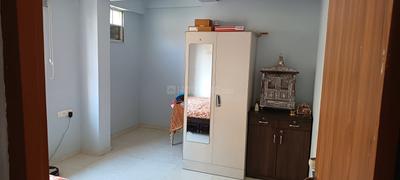 Bedroom Image of 1800 Sq.ft 3 BHK Apartment / Flat for sale in R K Rashmi Apartments, Ambawadi Ahmedabad for Rs. 16000000