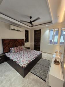 Bedroom Image of 1400 Sq.ft 3 BHK Builder Floor for sale in Janakpuri New Delhi for Rs. 31000000