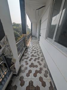 Balcony Image of 1800 Sq.ft 3 BHK Builder Floor for sale in Sector 10 Gurgaon for Rs. 23500000