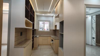 Kitchen Image of 2100 Sq.ft 4 BHK Builder Floor for sale in Kaushambi Ghaziabad for Rs. 26500000