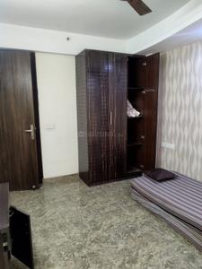 Bedroom Image of 1880 Sq.ft 3 BHK Apartment / Flat for rent in Arocon Golf Ville, Crossings Republik Ghaziabad for Rs. 30000