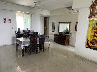 Hall Image of 2275 Sq.ft 4.5 BHK Apartment / Flat for sale in Exotica Fresco, Sector 137 Noida for Rs. 35000000