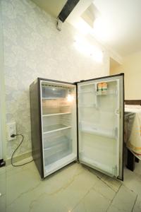 Kitchen Image of 1650 Sq.ft 3 BHK Apartment / Flat for sale in Omaxe The Palace, Gomti Nagar Lucknow for Rs. 15000000