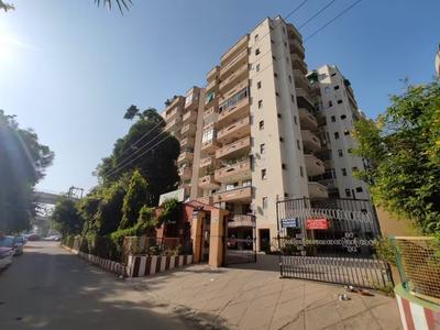 Image of 2200 Sq.ft 3 BHK Apartment / Flat for rent in Golf Link Apartments, Sector 54, Gurgaon for Rs. 55000