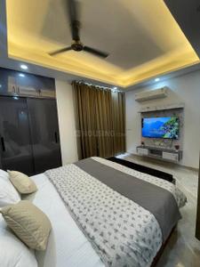 Bedroom Image of 750 Sq.ft 1 BHK Apartment / Flat for rent in Goyal Prime Plaza, Bodakdev Ahmedabad for Rs. 15000