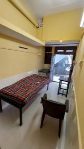 Bedroom Image of 250 Sq.ft 1 RK Apartment / Flat for rent in Palasia Indore for Rs. 9000
