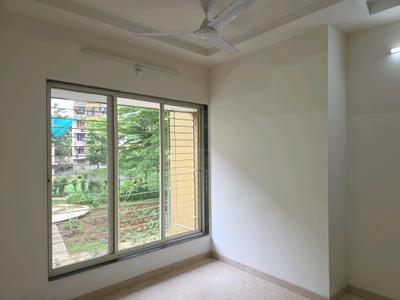 Living Room Image of 650 Sq.ft 1 BHK Apartment / Flat for sale in Maruti Complex, Nalasopara West Nala Sopara for Rs. 4100000