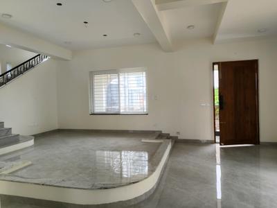 Living Room Image of 3200 Sq.ft 5 BHK Independent House for sale in Injambakkam Chennai for Rs. 31000099