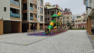 Image of 1606 Sq.ft 3 BHK Apartment / Flat for sale in Chinar Park, Kolkata for Rs. 18500000