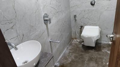 Image of 610 Sq.ft 2 BHK Apartment / Flat for sale in Aakruti Om Priyadarshani, Ghatkopar East, Mumbai for Rs. 15000000
