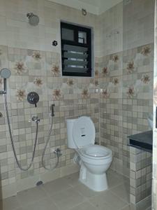 Bathroom Image of 1200 Sq.ft 2 BHK Apartment / Flat for sale in Jodhpur Park Kolkata for Rs. 14500000