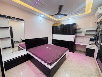 Bedroom Image of 1100 Sq.ft 2 BHK Builder Floor for rent in Nipania Indore for Rs. 19500