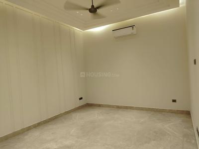 Bedroom Image of 2200 Sq.ft 3 BHK Builder Floor for sale in Safdarjung Enclave New Delhi for Rs. 75000000