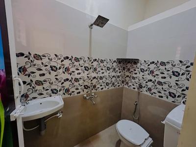 Bathroom Image of 800 Sq.ft 2 BHK Villa for sale in Maraimalai Nagar Chennai for Rs. 2765000