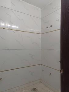 Common Bathroom Image of 950 Sq.ft 3 BHK Apartment / Flat for sale in Fairdeal Affordable Homes by Chaudhary Realtors, Burari New Delhi for Rs. 4551000