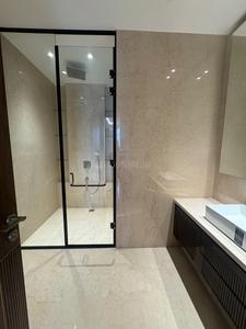 Balcony Image of 2500 Sq.ft 3.5 BHK Builder Floor for sale in Defence Colony New Delhi for Rs. 169500000