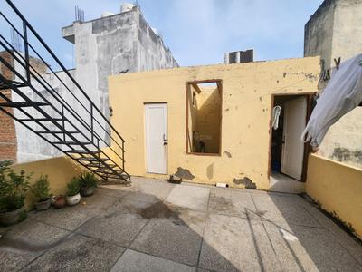 Balcony Image of 774 Sq.ft 4 BHK Independent House for sale in Ashok Vihar Phase 1 Gurgaon for Rs. 12500000