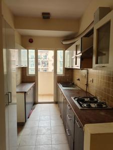 Kitchen Image of 1550 Sq.ft 3 BHK Apartment / Flat for sale in Mahagun Moderne, Sector 78 Noida for Rs. 20000000