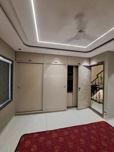 Bedroom Image of 3000 Sq.ft 3 BHK Independent House for rent in City Light Surat for Rs. 47000