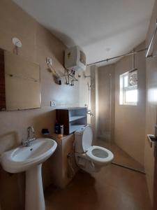 Bathroom Image of 1500 Sq.ft 2 BHK Builder Floor for rent in Nishchal Homes, Canal Road Dehradun for Rs. 27000