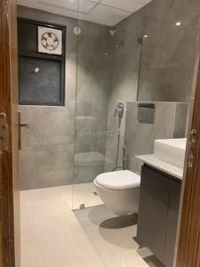 Bathroom Image of 1430 Sq.ft 3 BHK Builder Floor for sale in Suncity Vatsal Valley Independent Floors, Gwal Pahari Gurgaon for Rs. 18000000