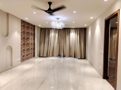 Living Room Image of 1850 Sq.ft 3 BHK Builder Floor for sale in Green Wood Luxury Floors, Sector 45 Gurgaon for Rs. 32500000