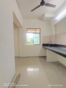 Kitchen Image of 600 Sq.ft 1 BHK Apartment / Flat for rent in Chavandai Complex, Kalwa Thane for Rs. 23500