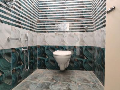 Common Bathroom Image of 1045 Sq.ft 2 BHK Apartment / Flat for sale in Ramapuram Chennai for Rs. 9614000