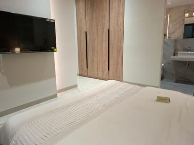 Bedroom Image of 1150 Sq.ft 2 BHK Apartment / Flat for sale in Raheja Jade City, Nerul Navi Mumbai for Rs. 17500000