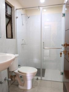 Devaloke Sonar City Phase I Common Bathroom 4