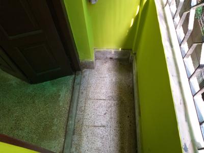 Balcony Image of 750 Sq.ft 2 BHK Builder Floor for rent in New Alipore Kolkata for Rs. 12000