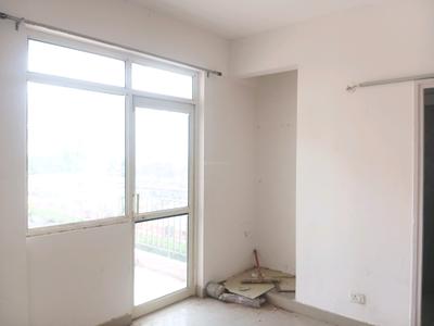 Bedroom Image of 635 Sq.ft 2 BHK Apartment / Flat for sale in Suncity Avenue 76, Sector 76 Gurgaon for Rs. 8000000