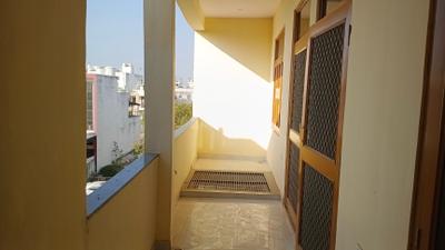 Living Room Image of 1400 Sq.ft 3 BHK Builder Floor for rent in Gokulpura Jaipur for Rs. 15000