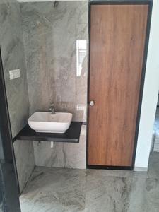 Bathroom Image of 3432 Sq.ft 4 BHK Apartment / Flat for rent in Madhav Platina, Jahangir Pura Surat for Rs. 25000