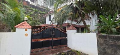 Image of 1700 Sq.ft 4 BHK Duplex for rent in Jagathy, Thiruvananthapuram for Rs. 28000