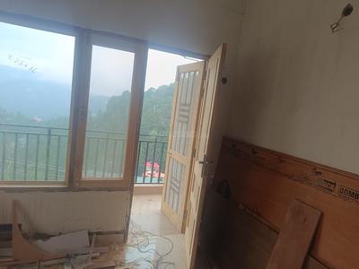 Bedroom Image of 700 Sq.ft 2 BHK Apartment / Flat for rent in Tutikandi Shimla for Rs. 15000