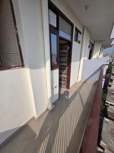 Balcony Image of 372 Sq.ft 1 RK Apartment / Flat for rent in Sector 72 Noida for Rs. 12599